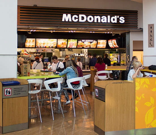 Das McDonald’s-Restaurant in Praha (Metropole Zličín)