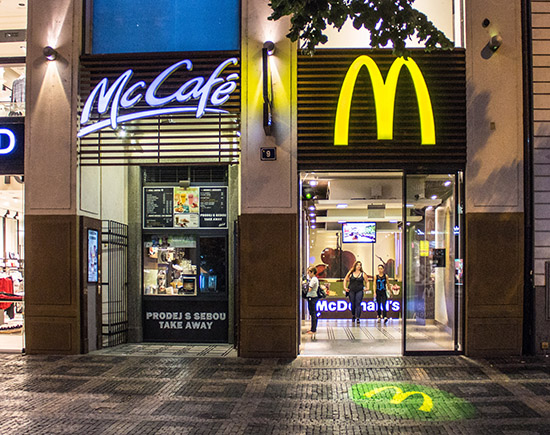 Das McDonald’s-Restaurant in Praha (Václavské náměstí)